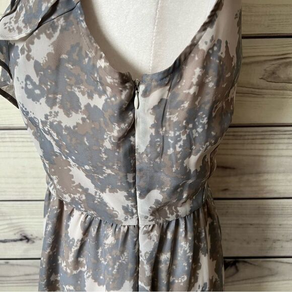 Gap Tan & Grey Patterned Ruffle Neckline A-Line Dress - Picture 6 of 7